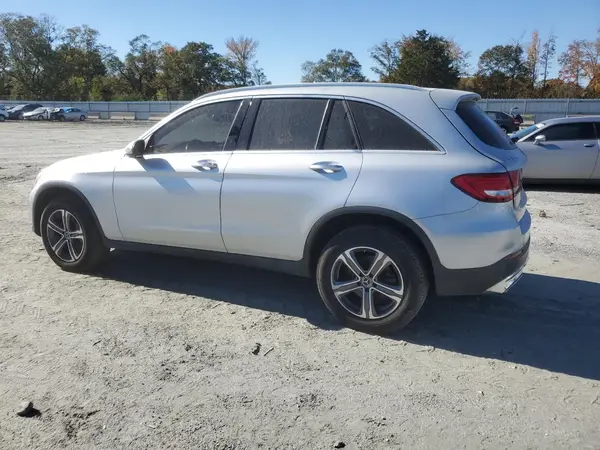 WDC0G4KB5HV002594 2017 MERCEDES-BENZ GLC - Image 2