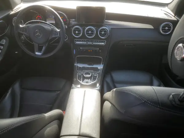 WDC0G4KB5HV002594 2017 MERCEDES-BENZ GLC - Image 8
