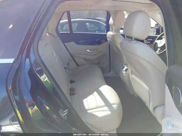 WDC0G4KB5HV009478 2017 MERCEDES-BENZ GLC - Image 8
