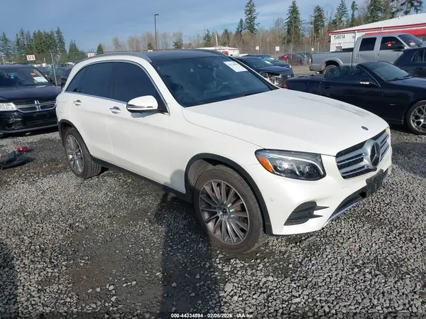 WDC0G4KB5JF402252 2018 MERCEDES-BENZ GLC - Image 1