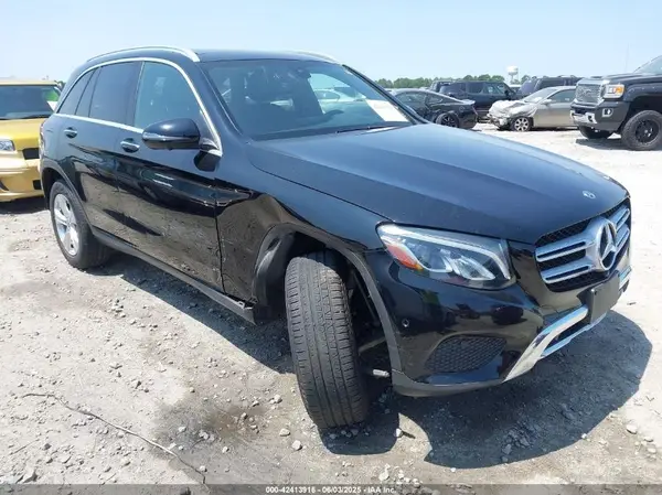 WDC0G4KB5JV056063 2018 MERCEDES-BENZ GLC - Image 1