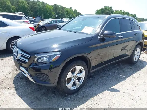 WDC0G4KB5JV056063 2018 MERCEDES-BENZ GLC - Image 2