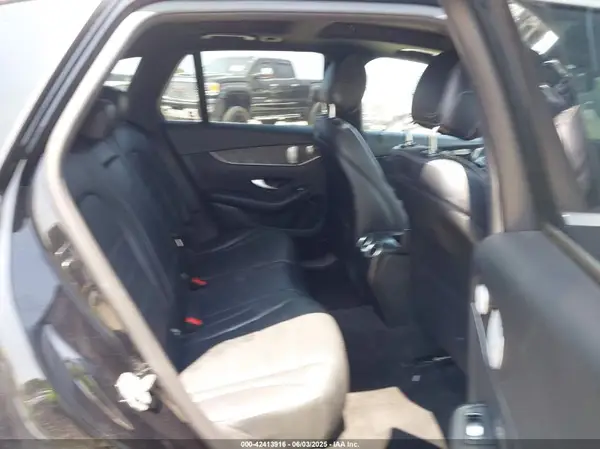 WDC0G4KB5JV056063 2018 MERCEDES-BENZ GLC - Image 8