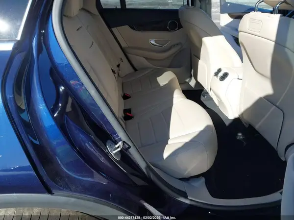 WDC0G4KB5JV067578 2018 MERCEDES-BENZ GLC - Image 8