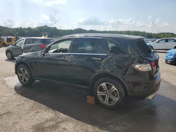 WDC0G4KB5JV073770 2018 MERCEDES-BENZ GLC - Image 2
