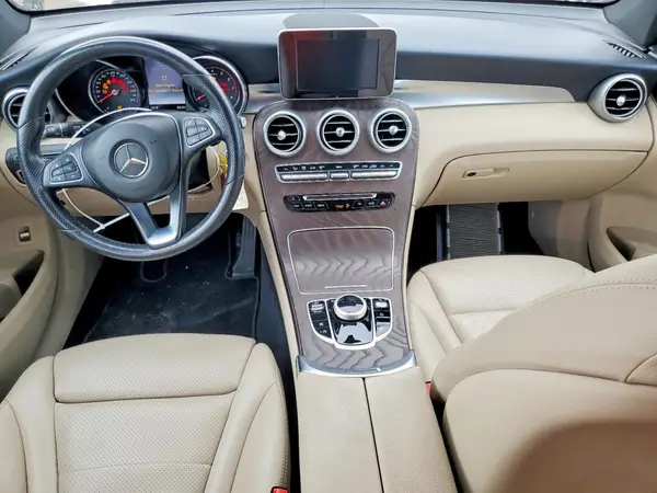 WDC0G4KB5JV094683 2018 MERCEDES-BENZ GLC - Image 8