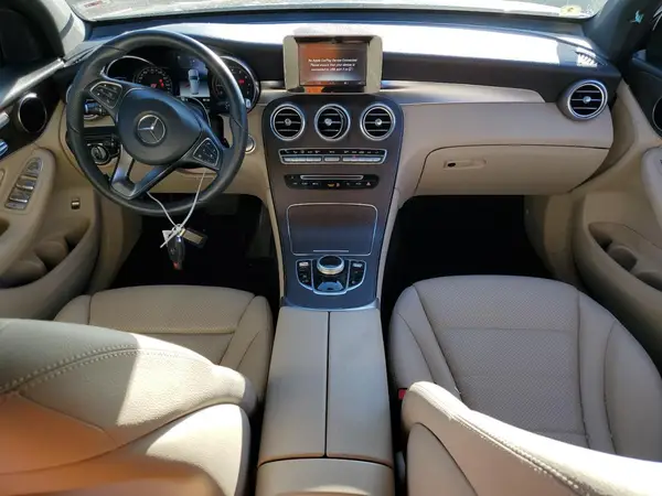 WDC0G4KB5JV099110 2018 MERCEDES-BENZ GLC - Image 8