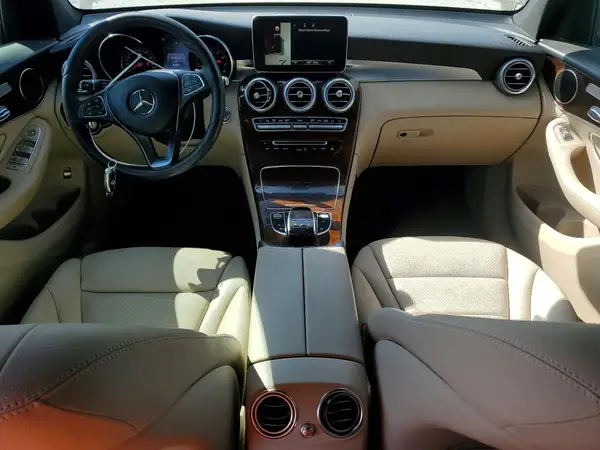 WDC0G4KB5JV104869 2018 MERCEDES-BENZ GLC - Image 8