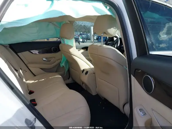 WDC0G4KB5JV105262 2018 MERCEDES-BENZ GLC - Image 8