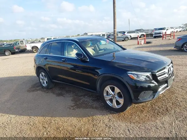 WDC0G4KB5JV105486 2018 MERCEDES-BENZ GLC - Image 1