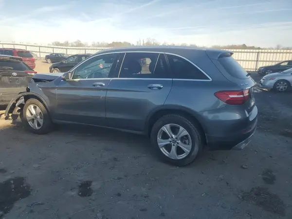 WDC0G4KB5JV113877 2018 MERCEDES-BENZ GLC - Image 2