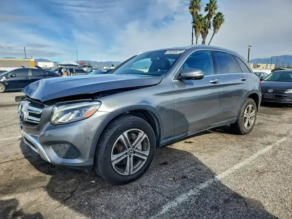 WDC0G4KB5KF529858 2019 MERCEDES-BENZ GLC - Image 1