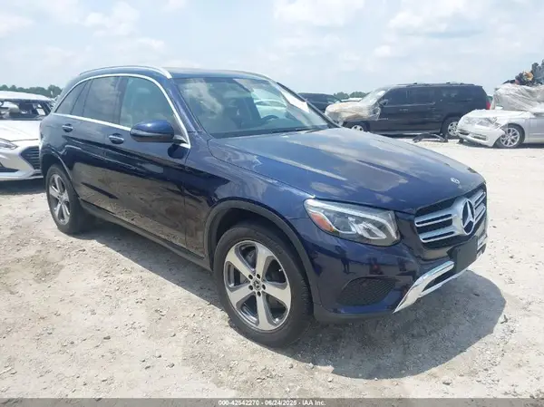 WDC0G4KB5KF568675 2019 MERCEDES-BENZ GLC - Image 1