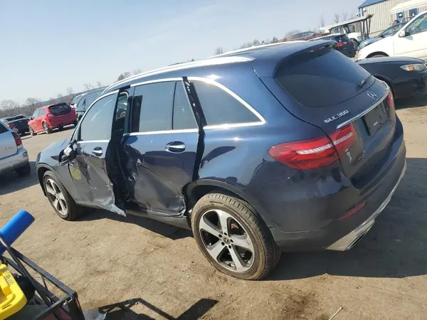 WDC0G4KB5KF637932 2019 MERCEDES-BENZ GLC - Image 2