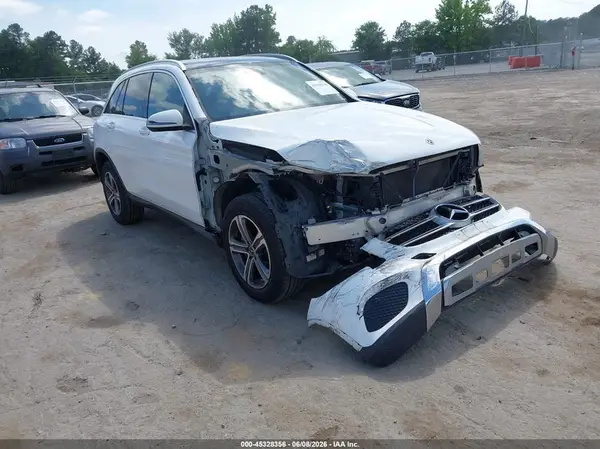 WDC0G4KB5KF660241 2019 MERCEDES-BENZ GLC - Image 1