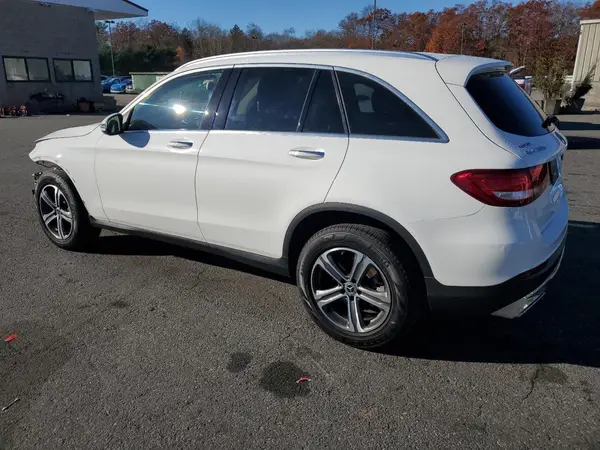 WDC0G4KB5KF663544 2019 MERCEDES-BENZ GLC - Image 2