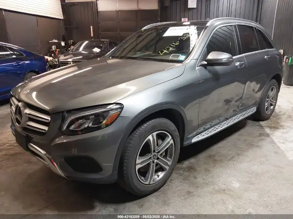 WDC0G4KB5KV118403 2019 MERCEDES-BENZ GLC - Image 2