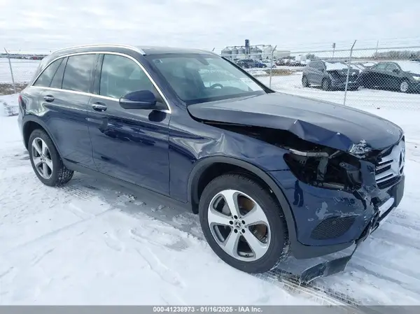 WDC0G4KB5KV159758 2019 MERCEDES-BENZ GLC - Image 1