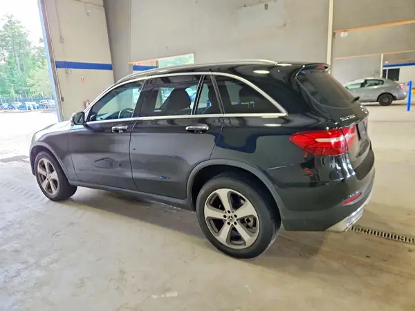 WDC0G4KB5KV178164 2019 MERCEDES-BENZ GLC - Image 2