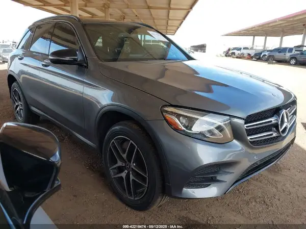 WDC0G4KB5KV183395 2019 MERCEDES-BENZ GLC - Image 1