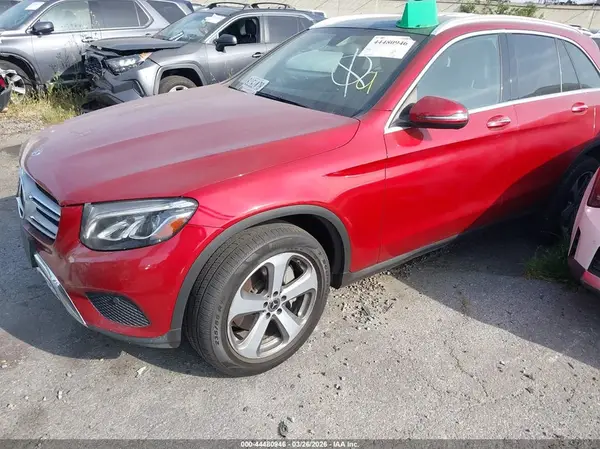 WDC0G4KB5KV184868 2019 MERCEDES-BENZ GLC - Image 2