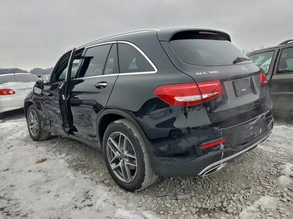 WDC0G4KB5KV195594 2019 MERCEDES-BENZ GLC - Image 2