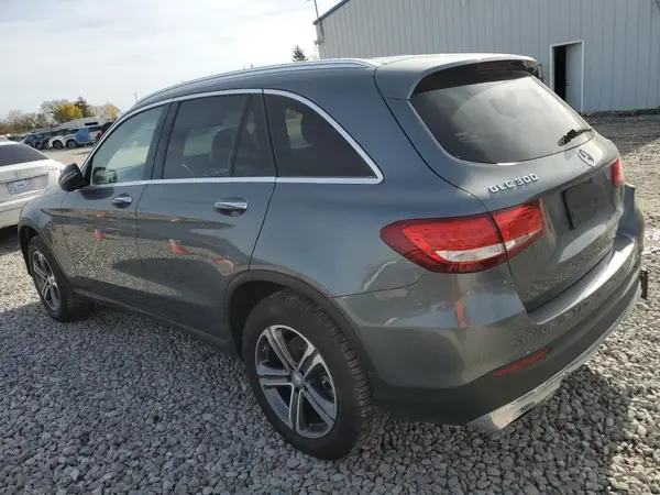 WDC0G4KB6GF008753 2016 MERCEDES-BENZ GLC - Image 2