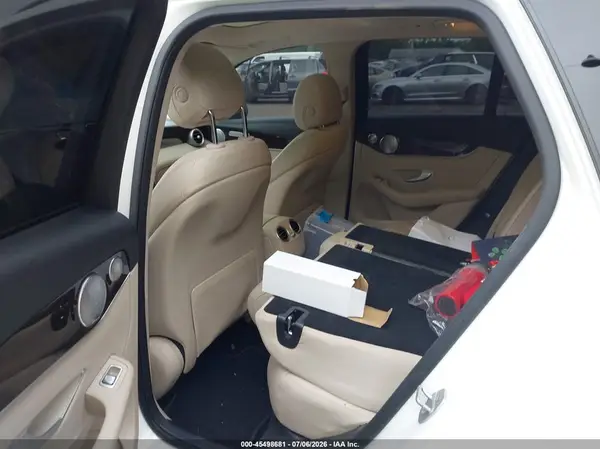 WDC0G4KB6GF031949 2016 MERCEDES-BENZ GLC - Image 8