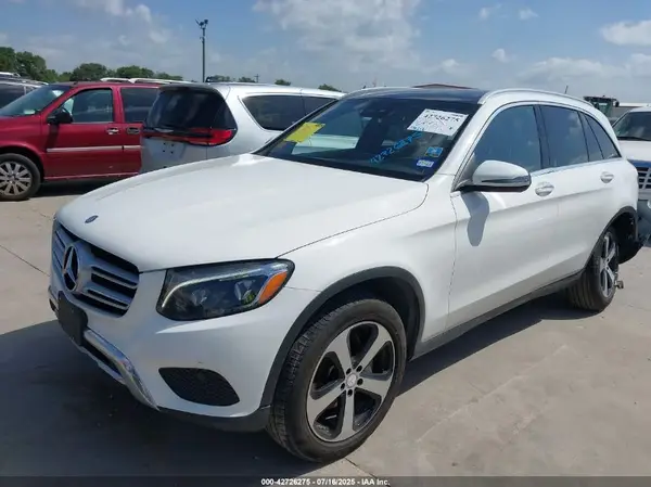 WDC0G4KB6GF046256 2016 MERCEDES-BENZ GLC - Image 2