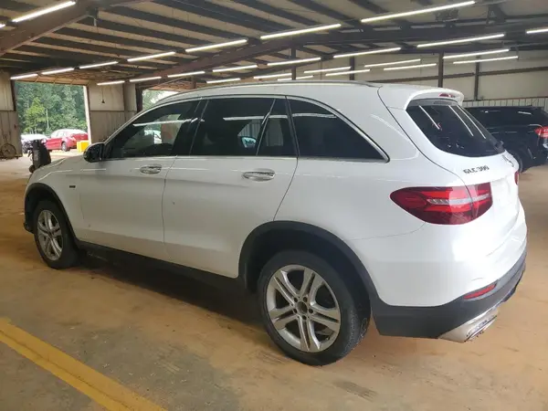 WDC0G4KB6GF047777 2016 MERCEDES-BENZ GLC - Image 2