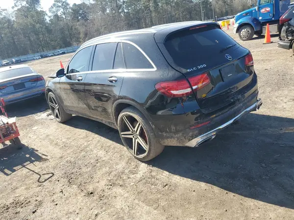 WDC0G4KB6GF074266 2016 MERCEDES-BENZ GLC - Image 2