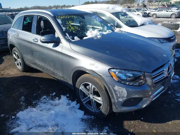 WDC0G4KB6GF074462 2016 MERCEDES-BENZ GLC - Image 1
