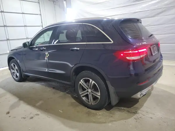 WDC0G4KB6GF076633 2016 MERCEDES-BENZ GLC - Image 2