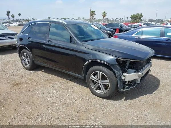 WDC0G4KB6GF087180 2016 MERCEDES-BENZ GLC - Image 1
