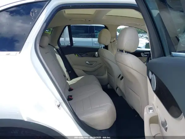 WDC0G4KB6GF099829 2016 MERCEDES-BENZ GLC - Image 8