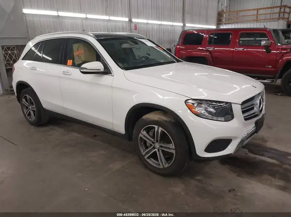WDC0G4KB6GF109548 2016 MERCEDES-BENZ GLC - Image 1
