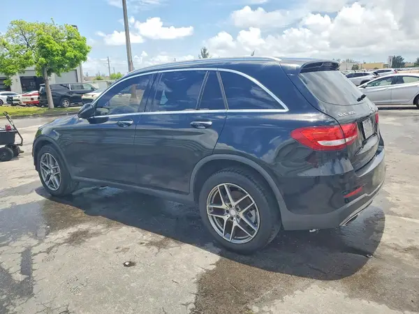 WDC0G4KB6HF115738 2017 MERCEDES-BENZ GLC - Image 2