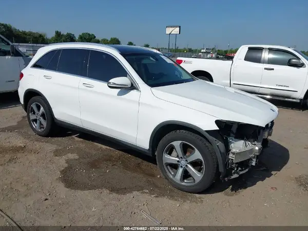 WDC0G4KB6HF116355 2017 MERCEDES-BENZ GLC - Image 1
