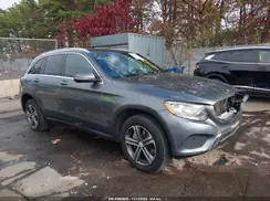 WDC0G4KB6HF132829 2017 MERCEDES-BENZ GLC