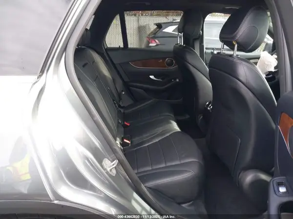 WDC0G4KB6HF132829 2017 MERCEDES-BENZ GLC - Image 8