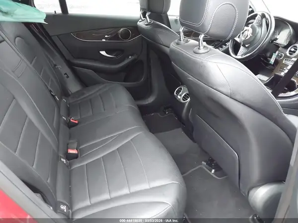 WDC0G4KB6HF133589 2017 MERCEDES-BENZ GLC - Image 8