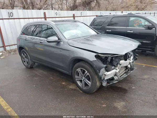 WDC0G4KB6HF136010 2017 MERCEDES-BENZ GLC - Image 1