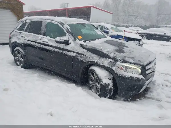 WDC0G4KB6HF140199 2017 MERCEDES-BENZ GLC - Image 1