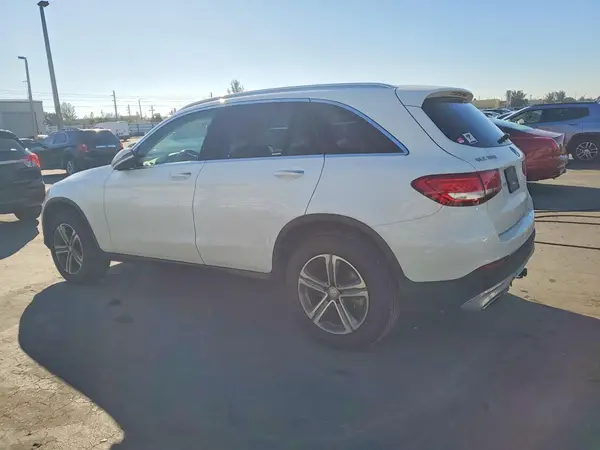 WDC0G4KB6HF158654 2017 MERCEDES-BENZ GLC - Image 2