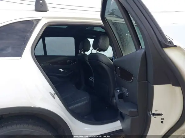 WDC0G4KB6HF166172 2017 MERCEDES-BENZ GLC - Image 8