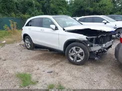 WDC0G4KB6HF254557 2017 MERCEDES-BENZ GLC