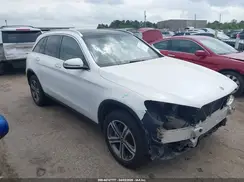 WDC0G4KB6HV005195 2017 MERCEDES-BENZ GLC