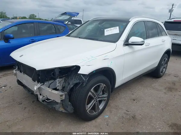 WDC0G4KB6HV005195 2017 MERCEDES-BENZ GLC - Image 2