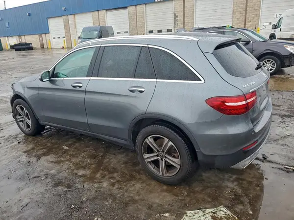 WDC0G4KB6HV006105 2017 MERCEDES-BENZ GLC - Image 2