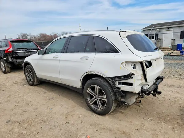 WDC0G4KB6HV009103 2017 MERCEDES-BENZ GLC - Image 2